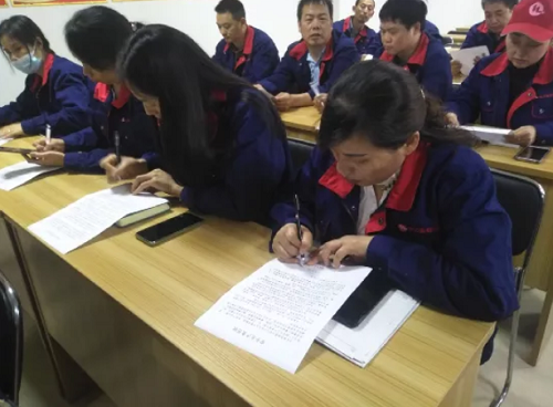 湖南科力嘉紡織股份有限公司,湖南環(huán)錠紡紗銷售,氣流紡紗銷,針織紗,高檔精梳緊密紡賽絡紡棉紗哪里好